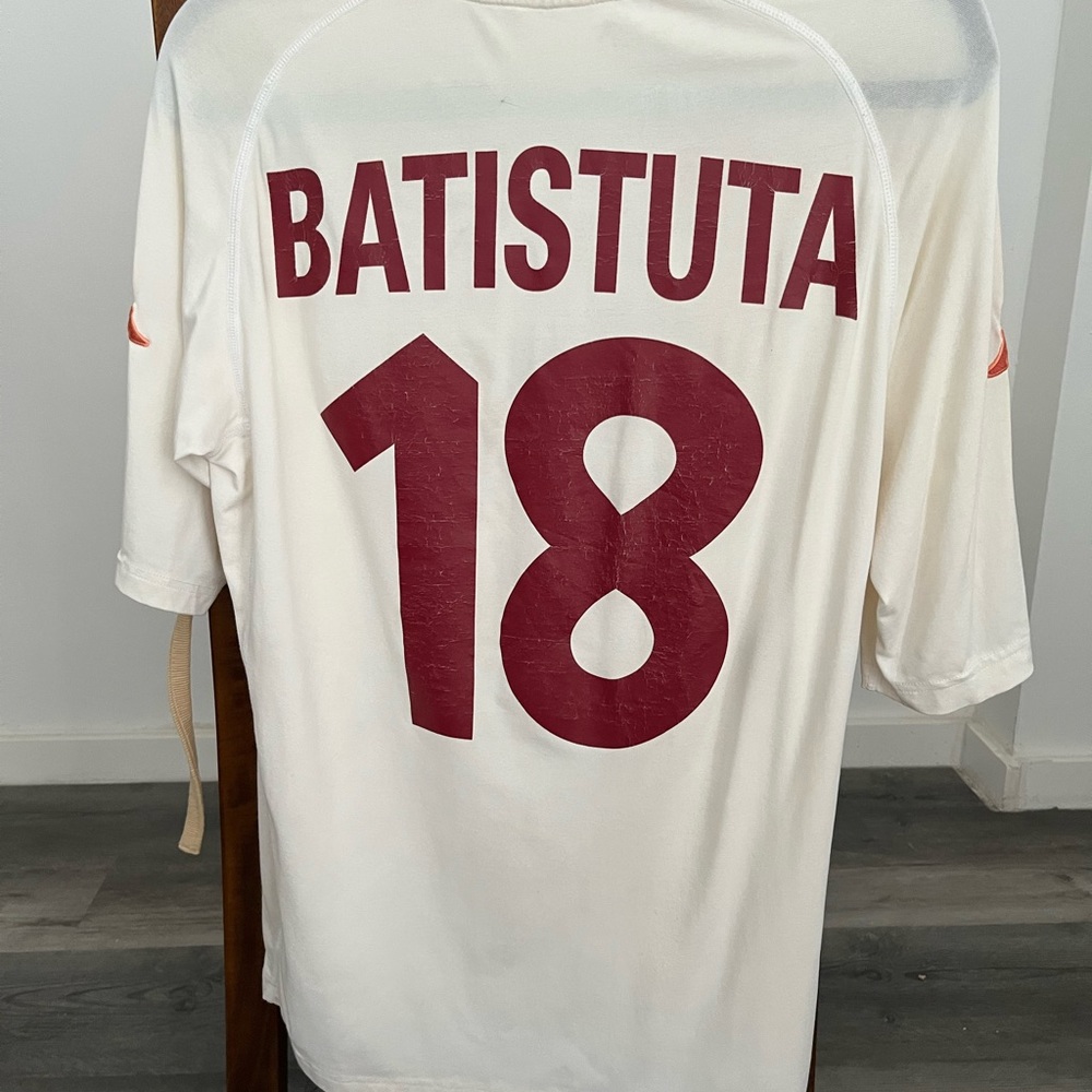 Roma alternative jersey - Batistuta